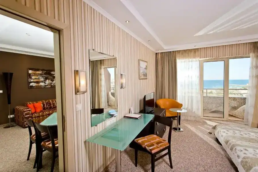 Grand Hotel Pomorie - Medical spa, снимка 3