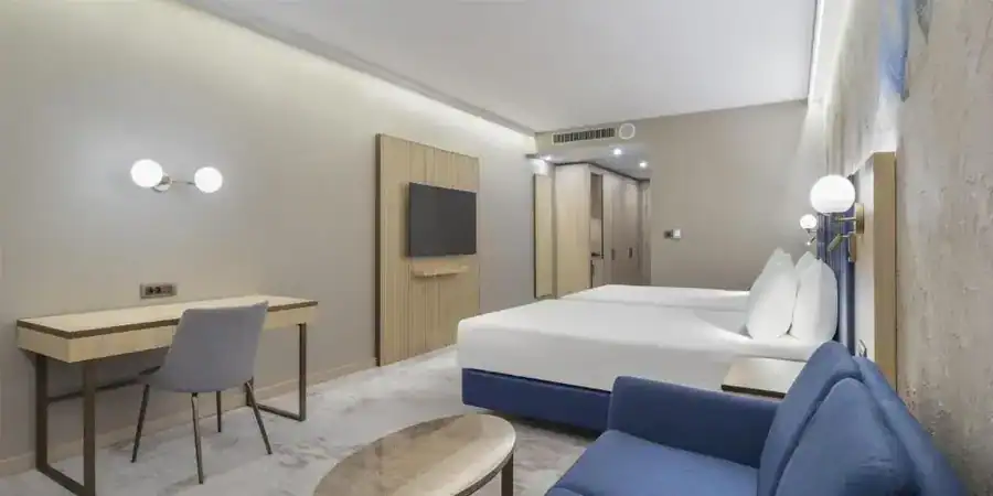 Doubletree By Hilton Plovdiv Center, снимка 2