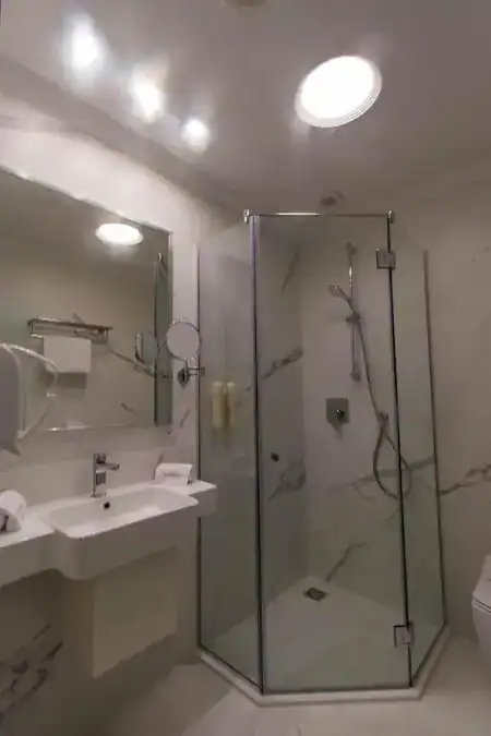 Hotel Bohemi, снимка 3