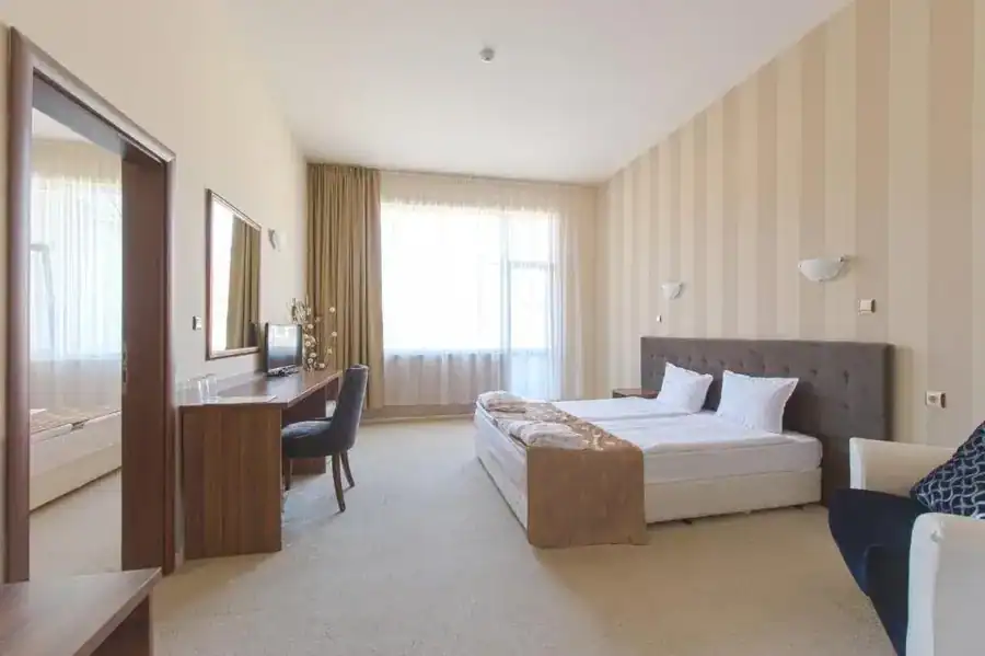 Hotel Monte Cristo, снимка 2