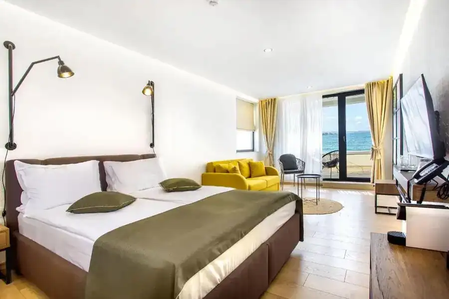 Olive Villas Beach Hotel, снимка 3