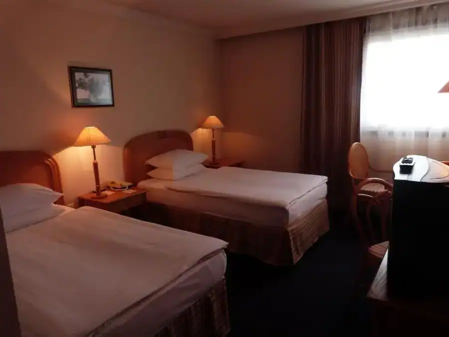 Ramada by Wyndham Sofia City Center, снимка 3