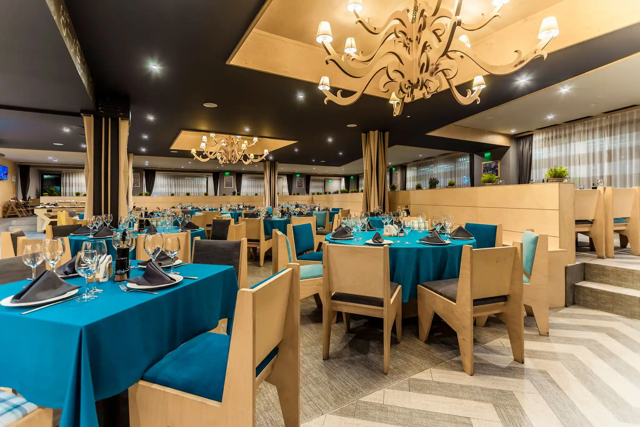 Залата за хранене на ресторант Villa Maria в Arte Spa & Park Hotel