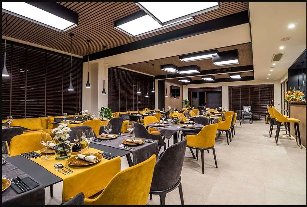 Ресторантът на EMAR Hotel & SPA