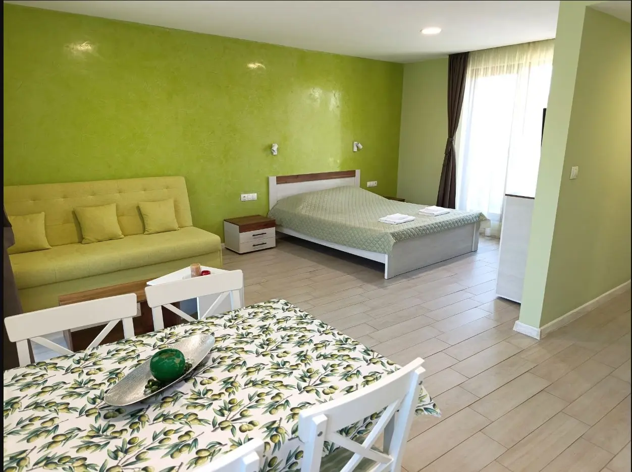 Двуспален апартамент в Lime House