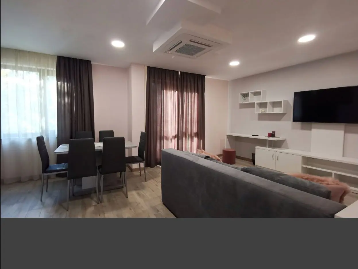 Дневна и кухненска зона в Lime House
