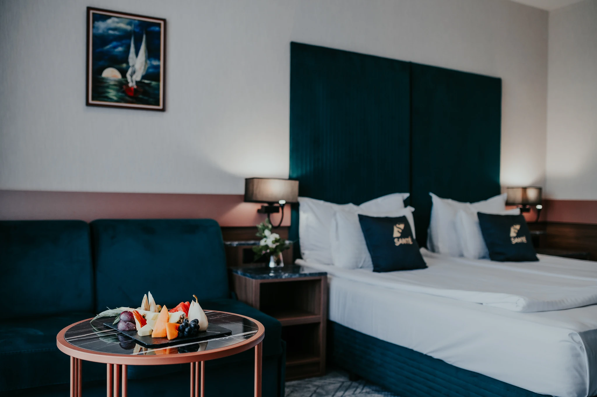 Двойна стая Deluxe в Santé SPA Hotel