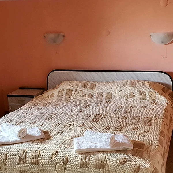 Спалня в апартамент на хотел Тото Шанс