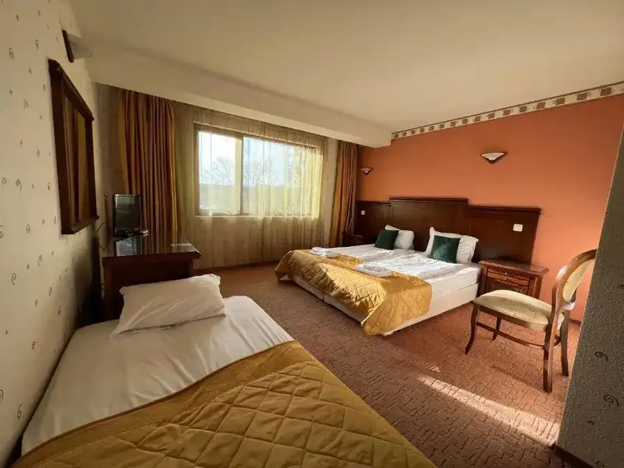 HOTEL BOLYARI