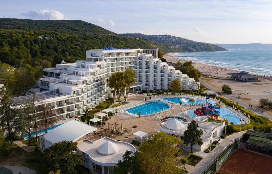 Maritim Paradise Blue на първа линия в Албена в Maritim Hotel Paradise Blue